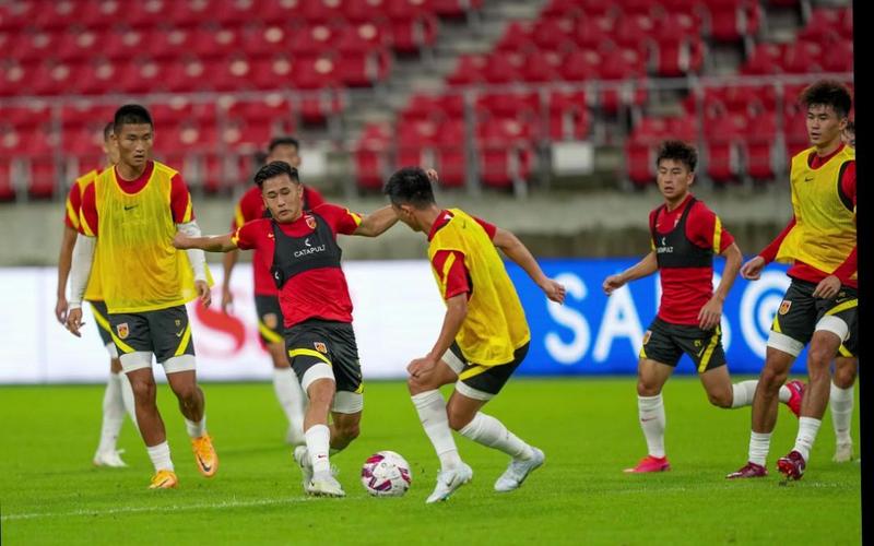 中国泰国足球比赛直播